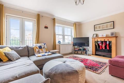 1 Wyndhurst Close, South Croydon, CR2 6EP