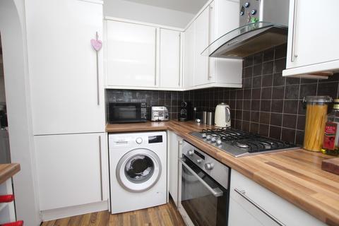 165 Station Road, Crayford, Dartford, DA1 3QE