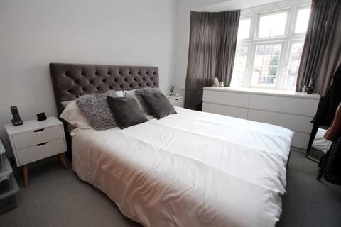 165 Station Road, Crayford, Dartford, DA1 3QE