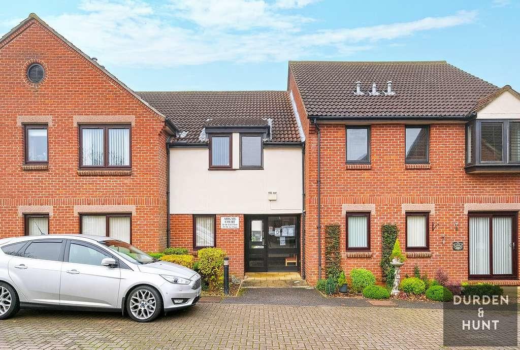 Abigail Court, Ongar, Essex, CM5 1 bed apartment £150,000