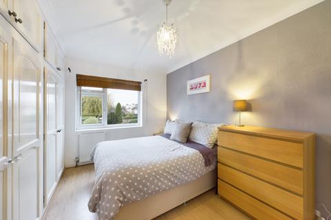 106 Jubilee Drive, Ruislip, HA4 0PU