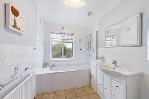 106 Jubilee Drive, Ruislip, HA4 0PU