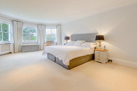 Forest Lodge Drift Road, Winkfield, Windsor, SL4 4RL