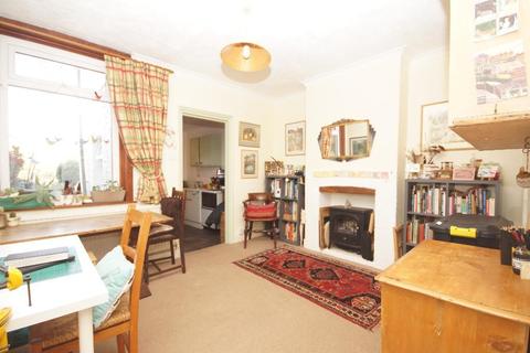 2 Hillside Terrace, Steyning, BN44 3GH