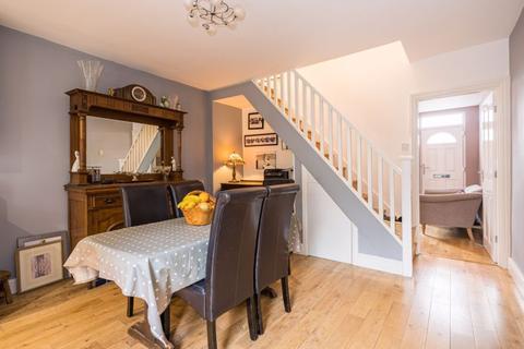 17 Brockhurst Road, Chesham, HP5 3JA