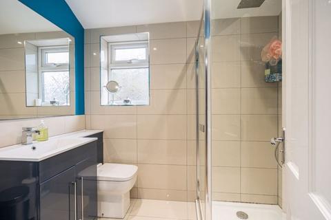 17 Brockhurst Road, Chesham, HP5 3JA
