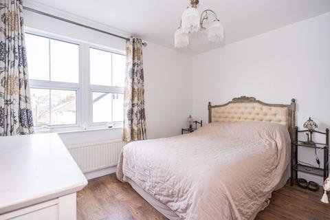 17 Brockhurst Road, Chesham, HP5 3JA