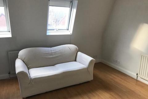 1 bedroom flat to rent, Flat 5 Wandsworth Bridge Road SW6