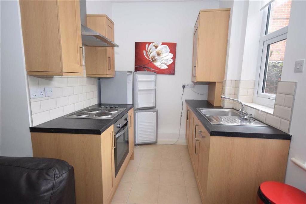 Oxford Avenue, South Shields 1 bed flat £395 pcm (£91 pw)