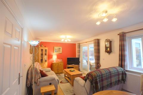 5 Clos Cerrig, Cwmgors, Ammanford, SA18 1AX