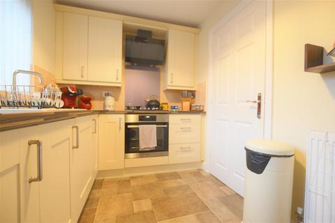 5 Clos Cerrig, Cwmgors, Ammanford, SA18 1AX