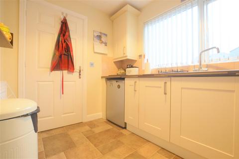 5 Clos Cerrig, Cwmgors, Ammanford, SA18 1AX