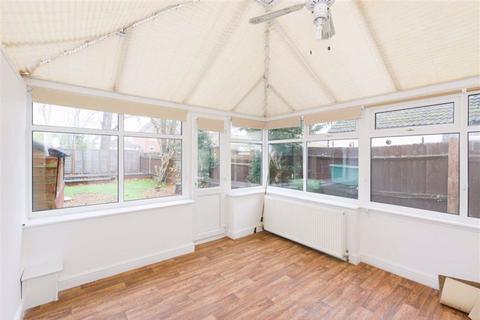 15 Providence Place, Epsom, KT17 4BB