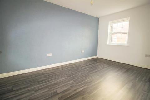 38 Cantley Road, Great Denham, Bedford, MK40 4RX