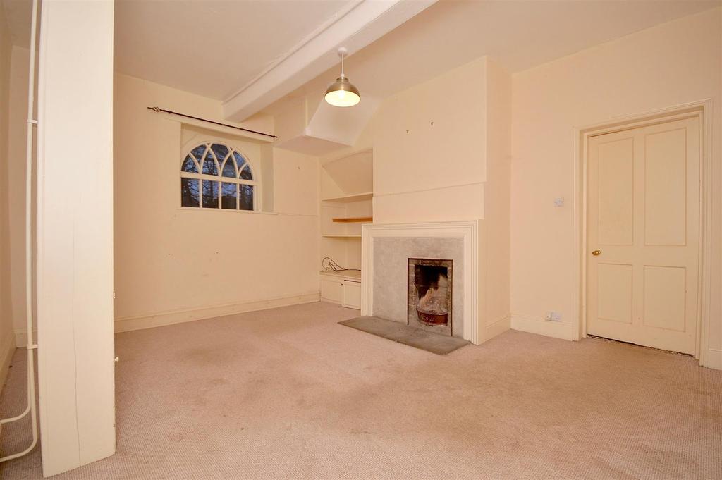 Clock Cottage, Hackthorn, Lincoln 3 bed house £550 pcm (£127 pw)