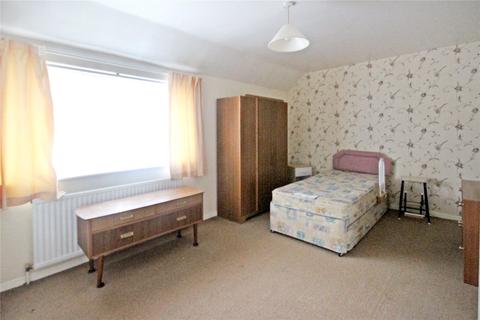 38 Tanners Close, Royal Wootton Bassett, Swindon, SN4 8AB