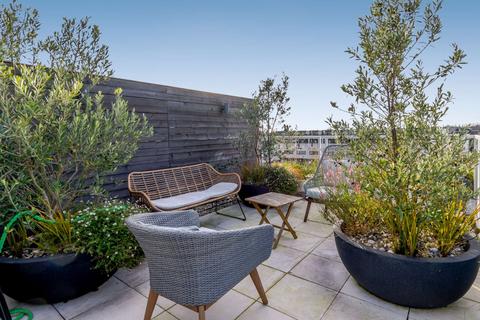 45 Gabriel Square, St Albans, AL1 3AS