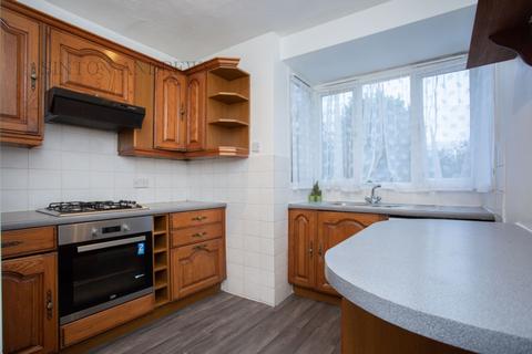 16 Sandall Close, London, W5 1JE