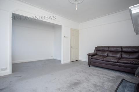 16 Sandall Close, London, W5 1JE
