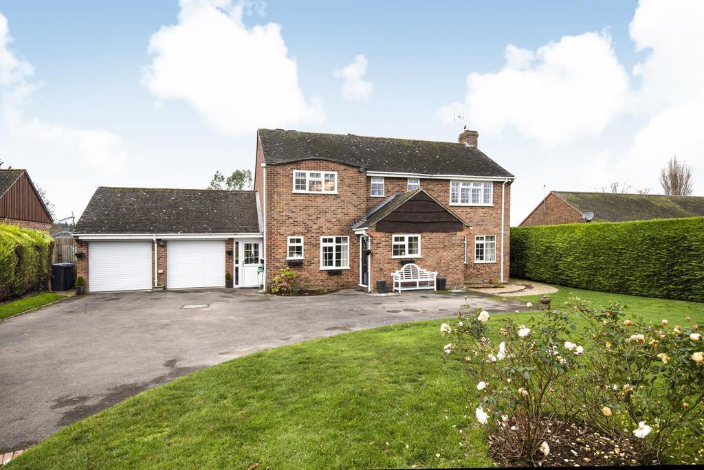 Copse Lane, Long Sutton, RG29 4 bed detached house £1,050,000