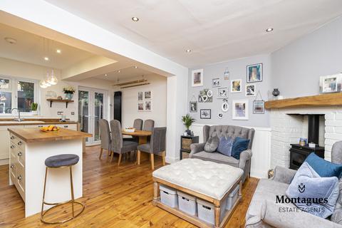 35 Charles Street, Epping, CM16 7AU