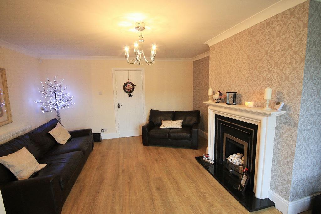 Clevedon Drive, Highfield, Wigan, WN3... 2 bed semidetached bungalow