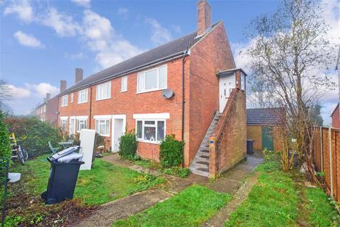 4 Lime Grove, Warlingham, CR6 9DB