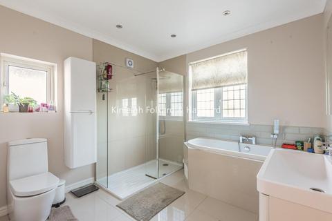 182 Pickhurst Lane, Bromley, BR2 7JB