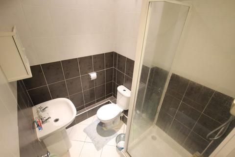 3 William Street, Leeds, LS6 1JG