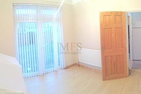 undefined, St Josephs Drive, Southall, UB1
