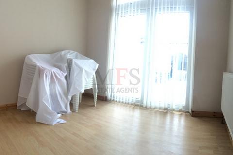undefined, St Josephs Drive, Southall, UB1