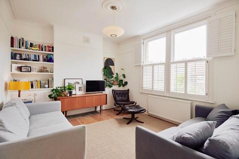 37c Whiteley Road, London, SE19 1JU