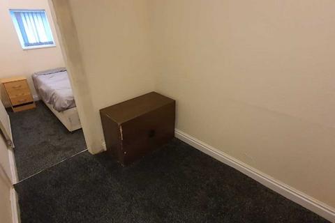 undefined, Room 4 Kings road, Kings Heath, B14 6TT