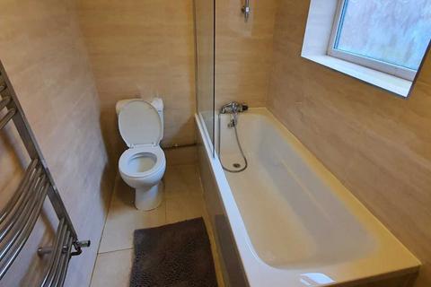undefined, Room 4 Kings road, Kings Heath, B14 6TT