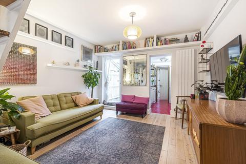 17 Victoria Road, Kingston Upon Thames, KT1 3DW