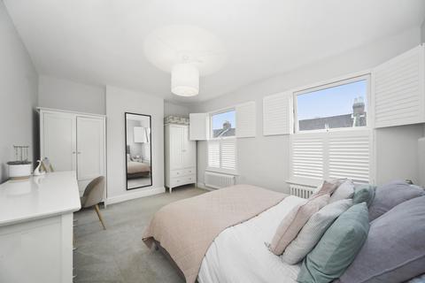 39 Framfield Road, London, W7 1NG