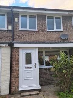 2 bedroom terraced house to rent, Clare Walk, Liverpool