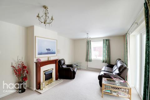 9 The Maples, Fulbourn, Cambridge, CB21 5DW