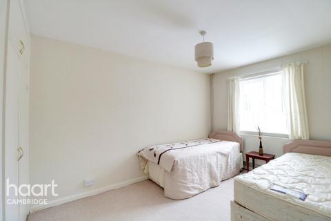 9 The Maples, Fulbourn, Cambridge, CB21 5DW