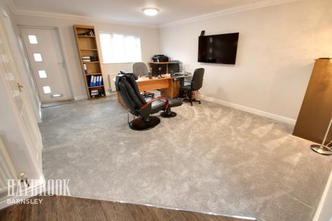 25 Barugh Lane, Barugh Green, Barnsley, S75 1LH