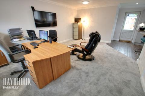 25 Barugh Lane, Barugh Green, Barnsley, S75 1LH