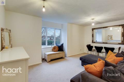 182 Franklin Way, Croydon, CR0 4UW