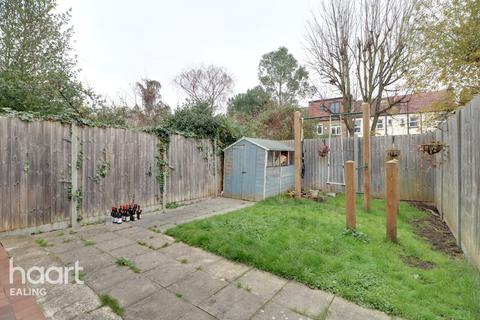 125 Coldershaw Road, London, W13 9DU