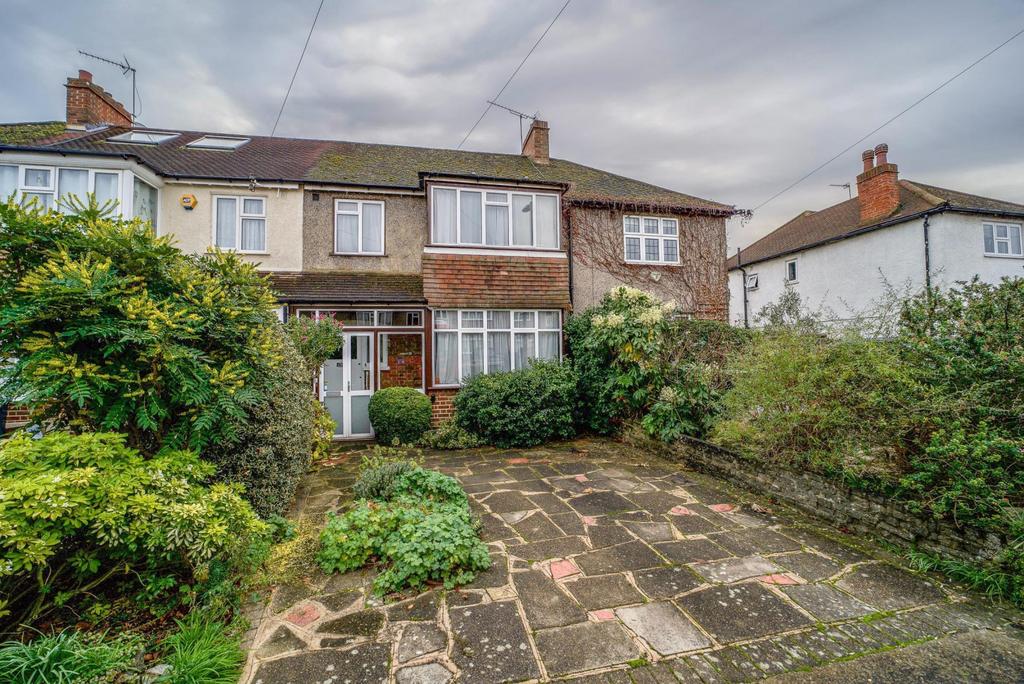 Amberwood Rise, New Malden, KT3 3 bed house £530,000