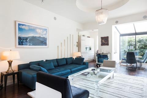 37 All Saints Road, London, W11 1HE