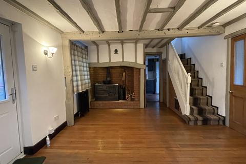 3 bedroom semi-detached house to rent, High Street, West Midlands, B46