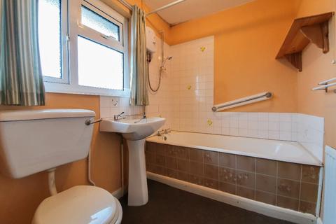 1 Meadow Drive, Canon Pyon, Hereford, HR4 8NT
