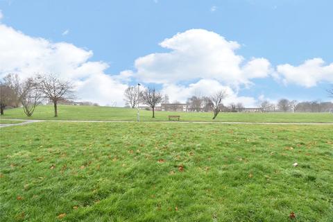 60 Ashbourne, Bracknell, RG12 8SH