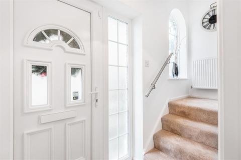 10 Hunters Walk, Wetherby, LS22 7XX