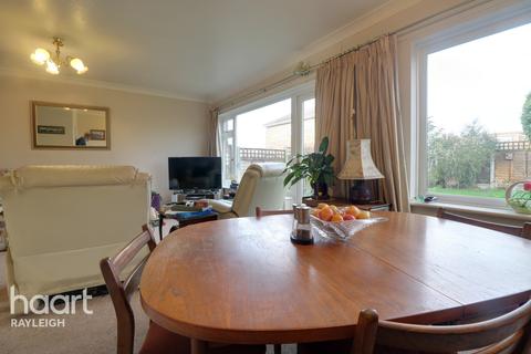 44 Cheapside East, Rayleigh, SS6 9JU